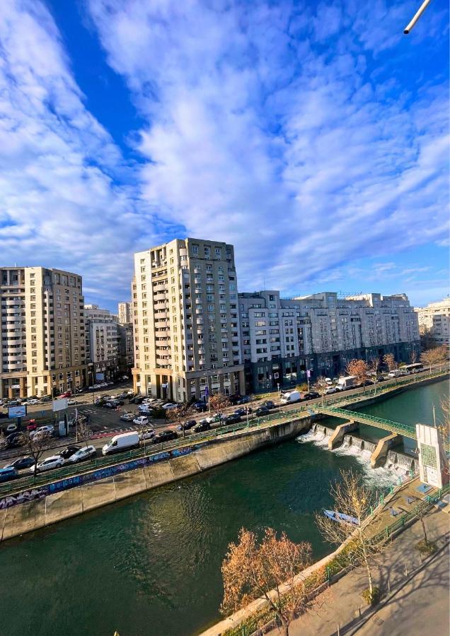 בוקרשט River View - Old City Apartment מראה חיצוני תמונה