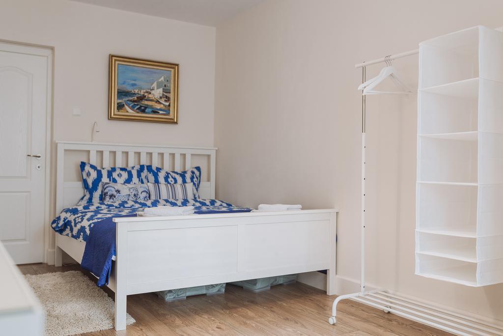בוקרשט River View - Old City Apartment מראה חיצוני תמונה