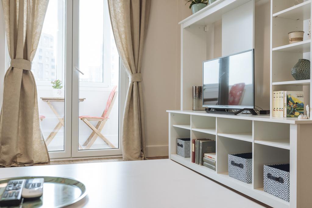 בוקרשט River View - Old City Apartment מראה חיצוני תמונה